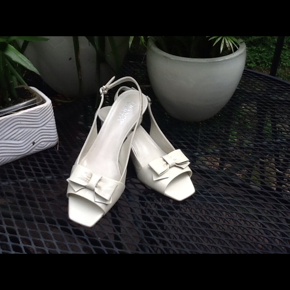 Franco Sarto leather open toe slingback pumps.